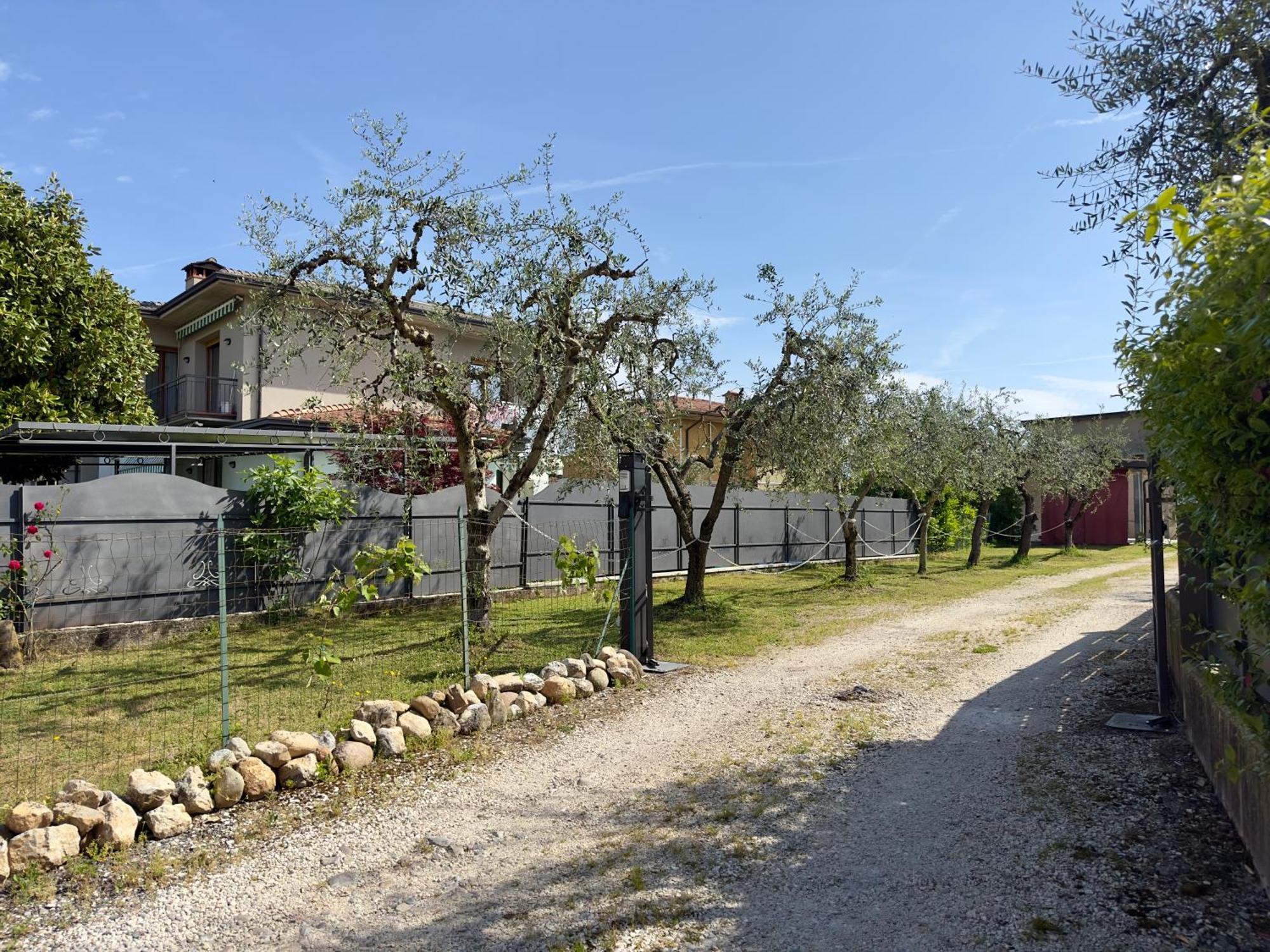 B&B La Corte Puegnago del Garda Exterior photo